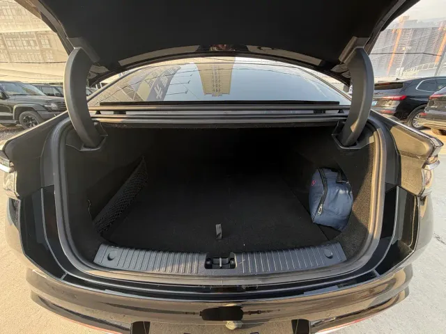 BYD Seal 07 DM-i — Фото автомобиля 16