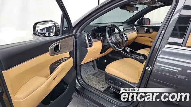 Kia Sorento Sorento 4-е поколение Бензин 2.5T 2WD — Фото автомобиля 9