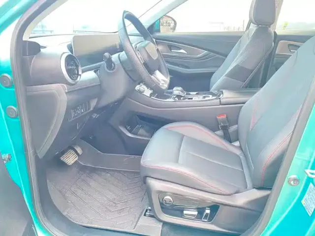 Forthing T5 Evo — Фото автомобиля 4