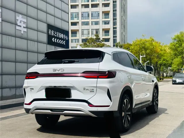 BYD Song PLUS — Фото автомобиля 15