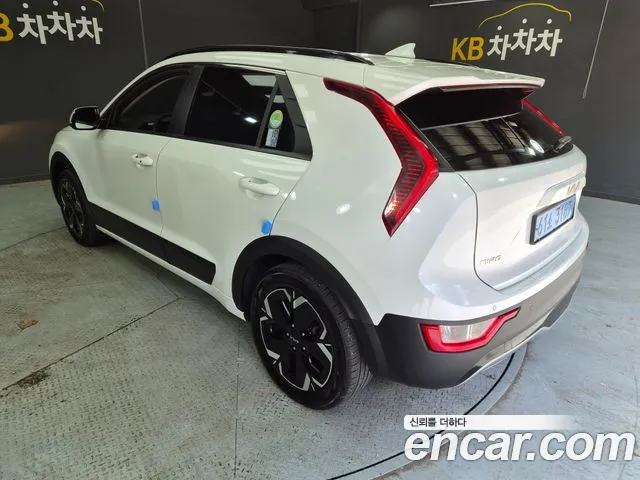 Kia Niro All Niro EV Air — Фото автомобиля 4