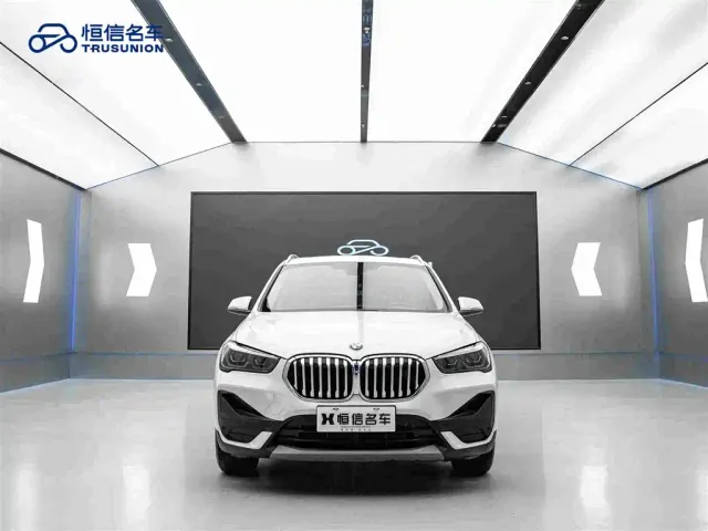 BMW X1 — Фото автомобиля 2