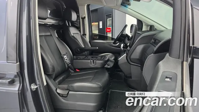 Hyundai Staria — Фото автомобиля 17