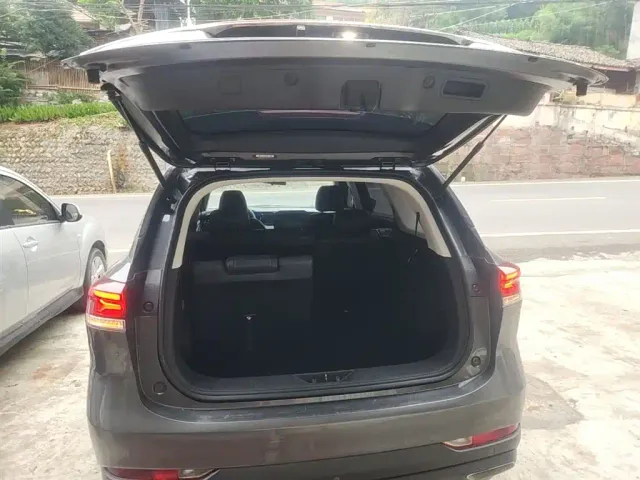 Changan X7 Plus — Фото автомобиля 18