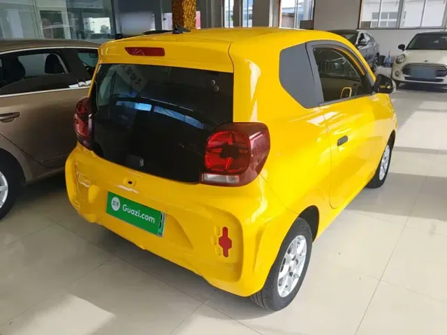 Roewe Clever — Фото автомобиля 6