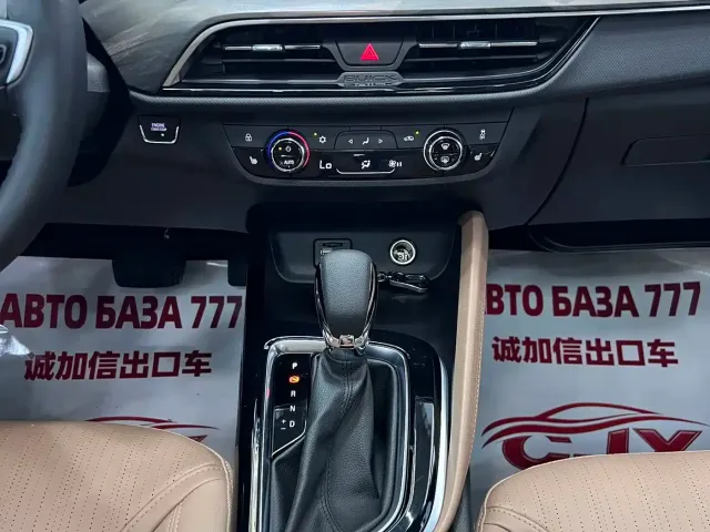 Buick Buick GL6 2021 323T Mild Hybrid Connected Luxury — Фото автомобиля 9