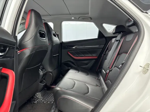 Geely Emgrand S — Фото автомобиля 5