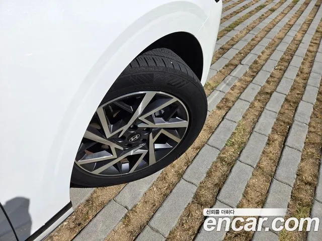Hyundai Grandeur GN7 — Фото автомобиля 14