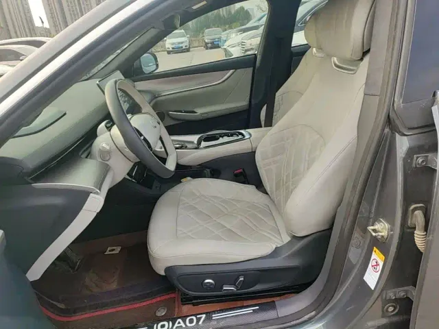 Changan Qiyuan A07 — Фото автомобиля 14