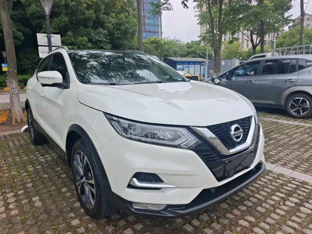 Nissan Qashqai — Фото автомобиля 3