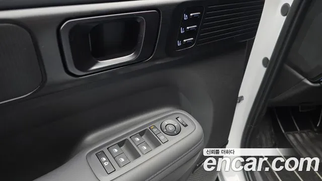 Hyundai Santa Fe MX5 — Фото автомобиля 28