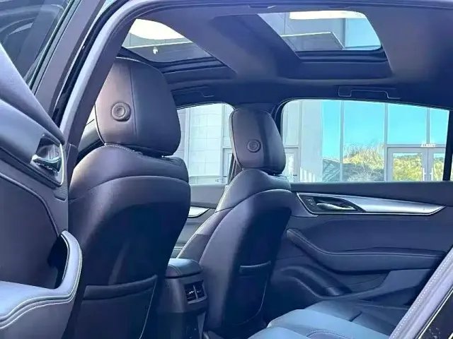 Cadillac CT5 — Фото автомобиля 6