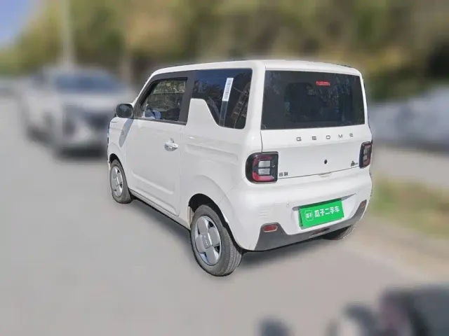 Geely Panda — Фото автомобиля 4