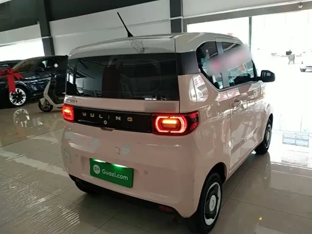 Wuling Hongguang Mini EV — Фото автомобиля 4