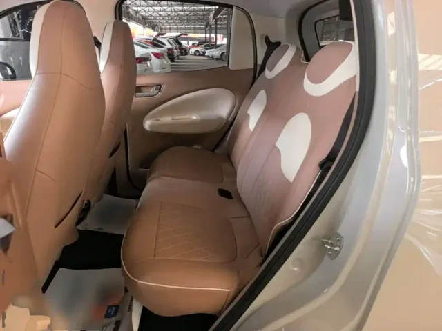 Wuling Hongguang Mini EV — Фото автомобиля 12