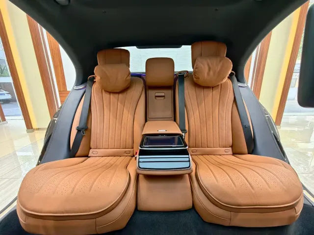 Mercedes-Benz S-Class — Фото автомобиля 15