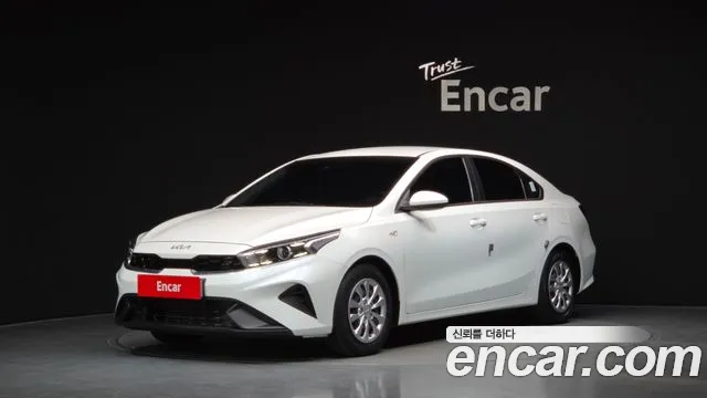 Фотография автомобиля — Kia K3 Generation 2