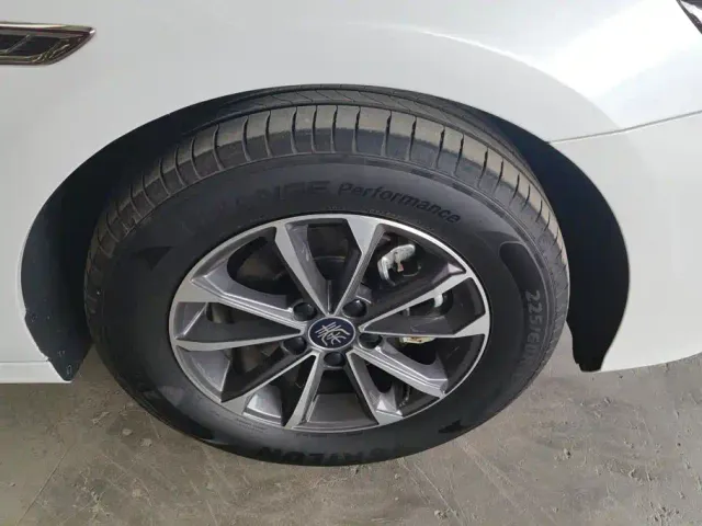 BYD Qin PLUS — Фото автомобиля 6