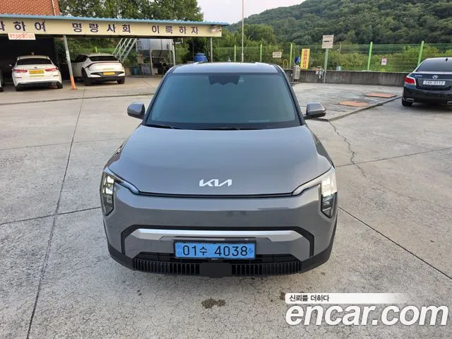 Kia EV3 — Фото автомобиля 3