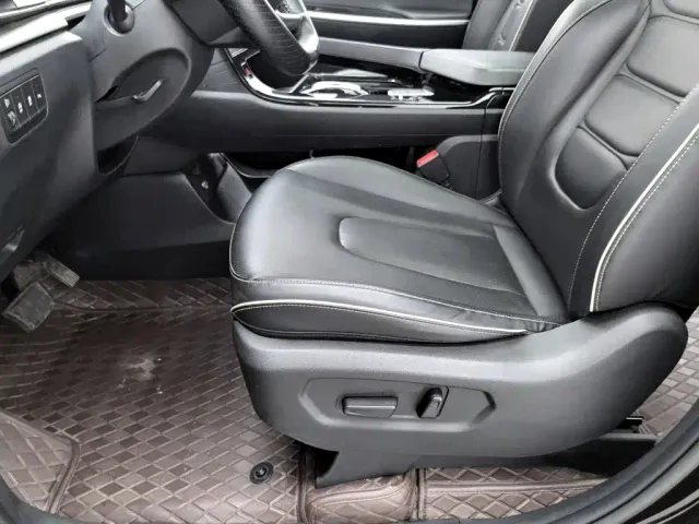 Hyundai Custo — Фото автомобиля 20