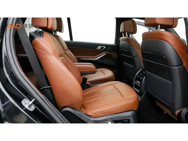BMW X7 — Фото автомобиля 8