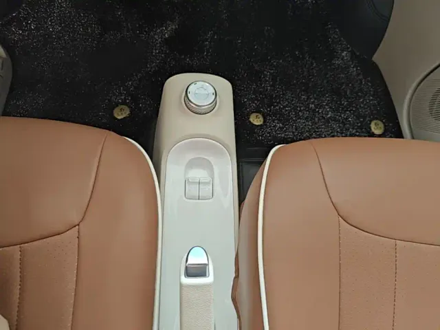 Wuling Hongguang Mini EV — Фото автомобиля 13