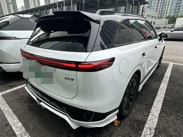 Xpeng G9 — Фото автомобиля 4