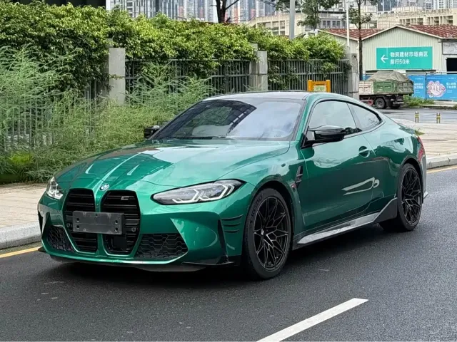 Фотография автомобиля — BMW M4