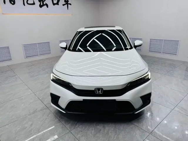 Honda Civic — Фото автомобиля 2