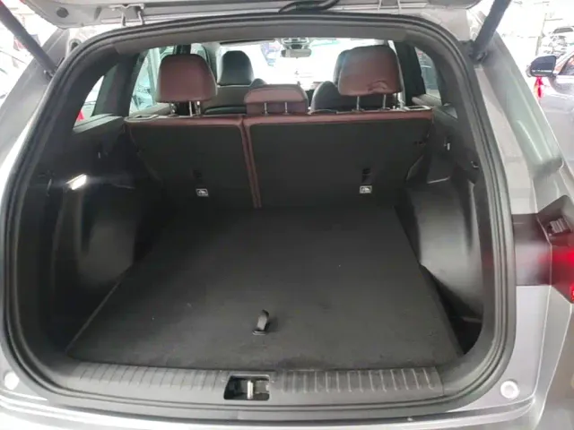 Geely Xingyue L — Фото автомобиля 18