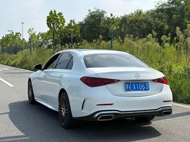 Mercedes-Benz C-Class — Фото автомобиля 7