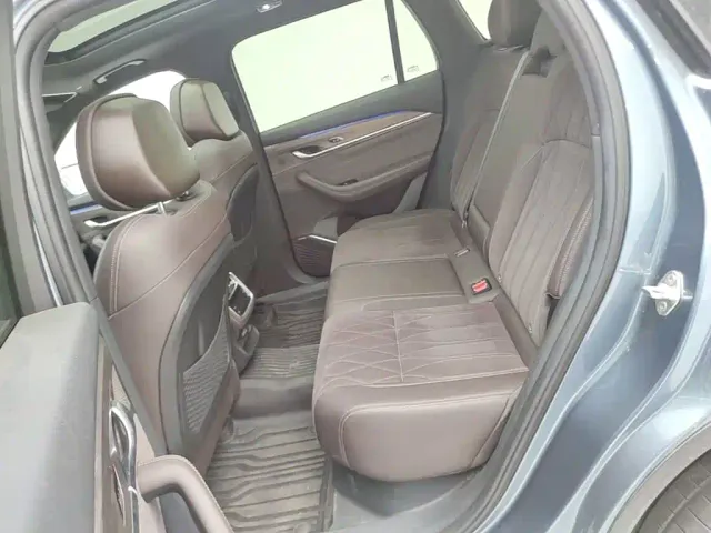 Geely Xingyue L — Фото автомобиля 16