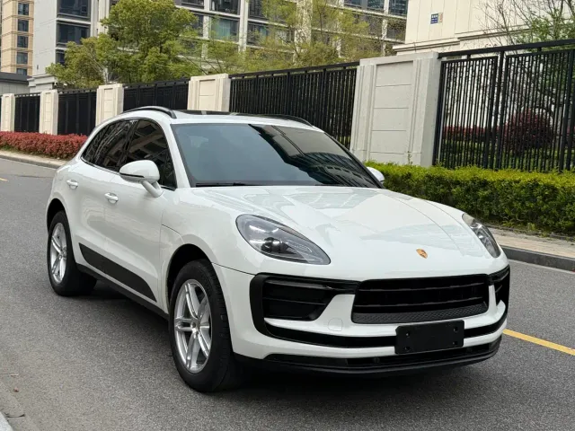 Porsche Macan — Фото автомобиля 3