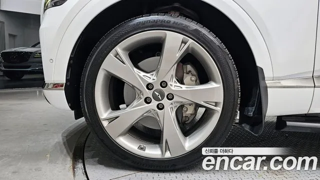Genesis GV80 2.5T Бензин AWD — Фото автомобиля 5