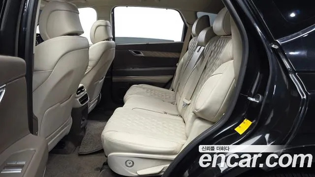 Genesis GV80 — Фото автомобиля 16