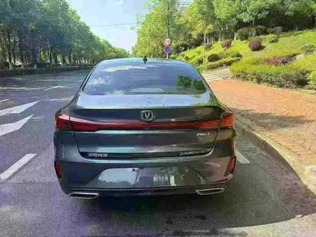 Changan Eado — Фото автомобиля 8