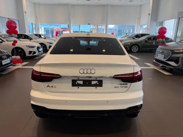 Audi A4L — Фото автомобиля 5