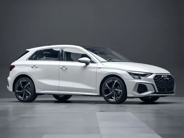 Audi A3 — Фото автомобиля 5
