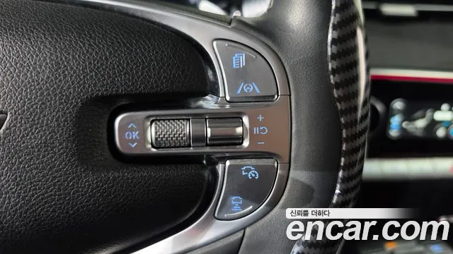 Genesis GV70 — Фото автомобиля 23