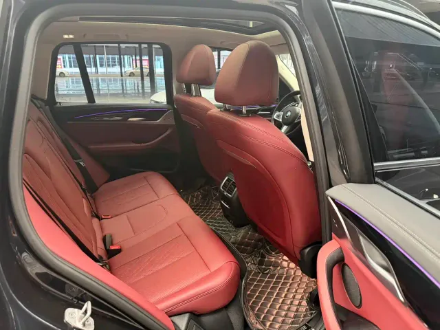 BMW X3 — Фото автомобиля 6