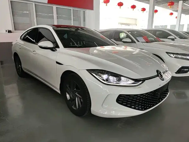 Volkswagen Lamando — Фото автомобиля 3
