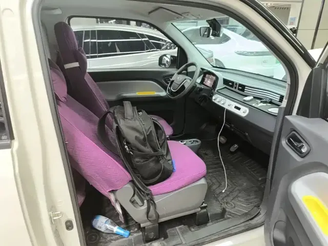 Wuling Hongguang Mini EV — Фото автомобиля 19