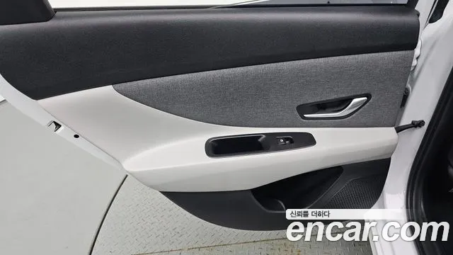 Hyundai Avante CN7 — Фото автомобиля 14