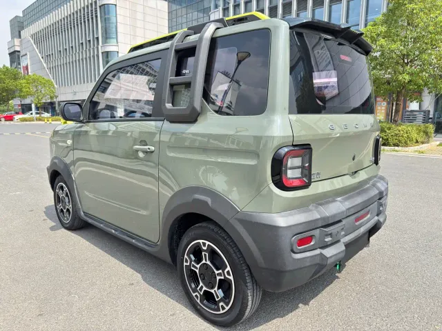 Geely Panda — Фото автомобиля 17