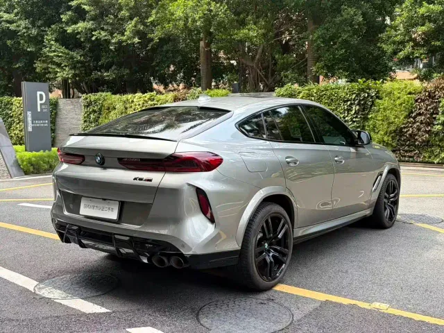 BMW X6 M — Фото автомобиля 6