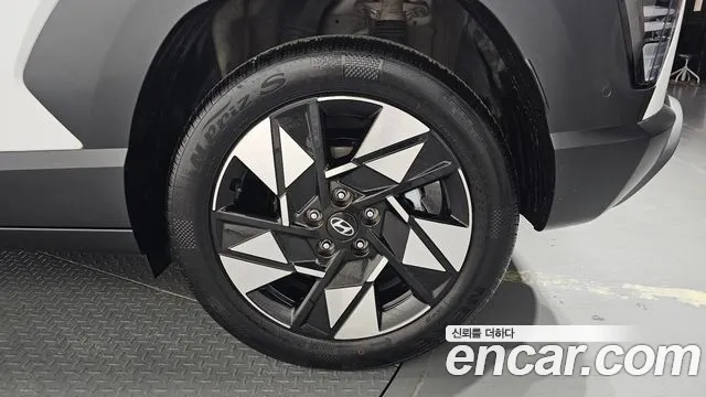 Hyundai Kona SX2 — Фото автомобиля 5