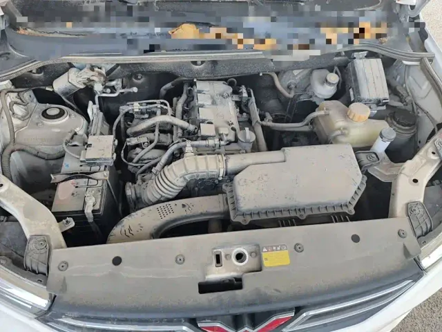 Wuling Hongguang — Фото автомобиля 16