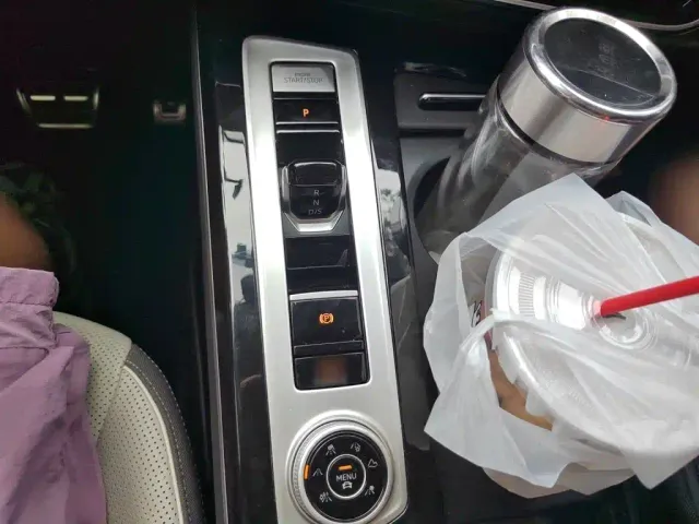 Volkswagen Talagon — Фото автомобиля 6