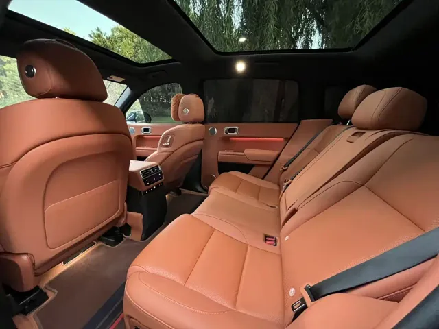 Li Auto L7 — Фото автомобиля 7
