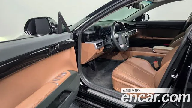 Hyundai Grandeur GN7 — Фото автомобиля 17